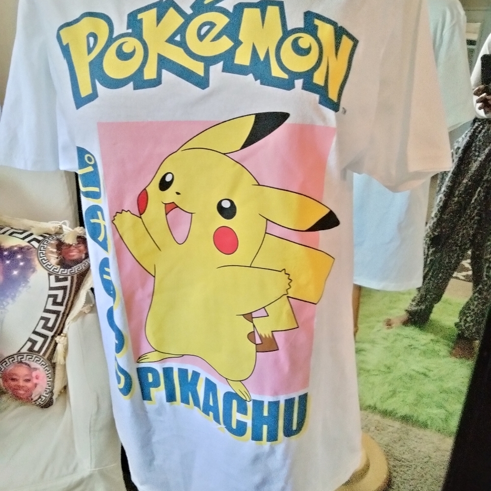 Tee - Picture 5 of 7